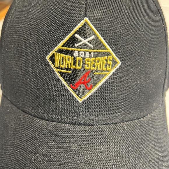 Atlanta Braves 2021 World Series adjustable black hat - Picture 2 of 6